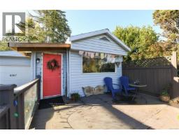 5557 Horne St, Union Bay, BC V0R3B0 Photo 17