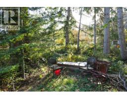 5557 Horne St, Union Bay, BC V0R3B0 Photo 24