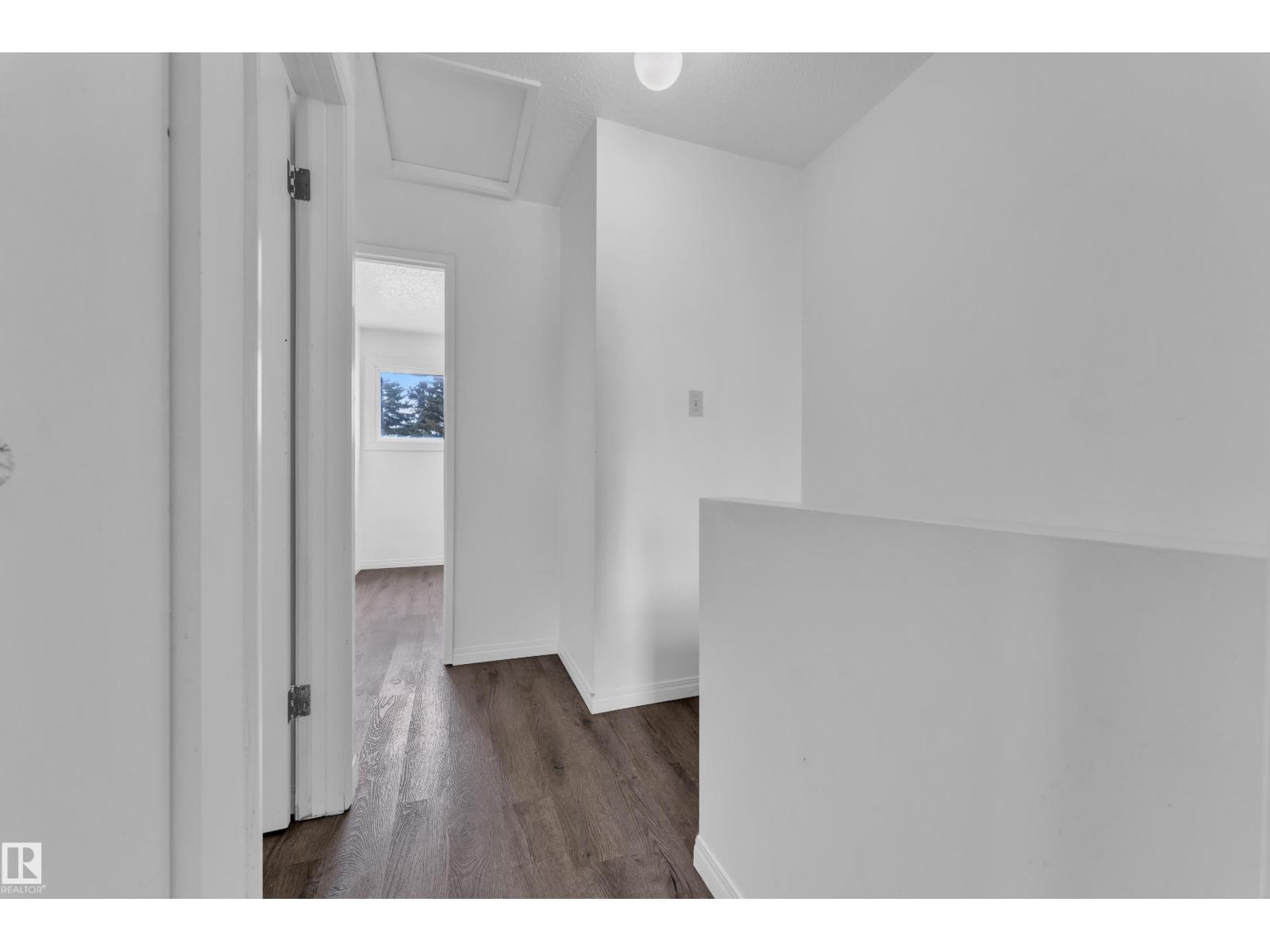 25 LAKEWOOD VG NW, Edmonton