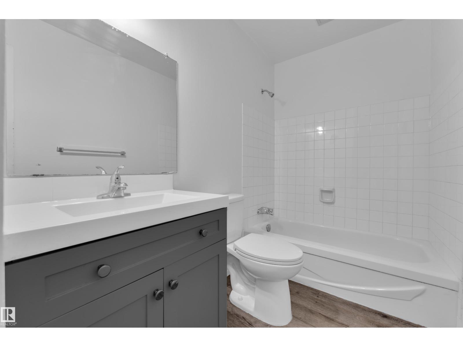 25 LAKEWOOD VG NW, Edmonton