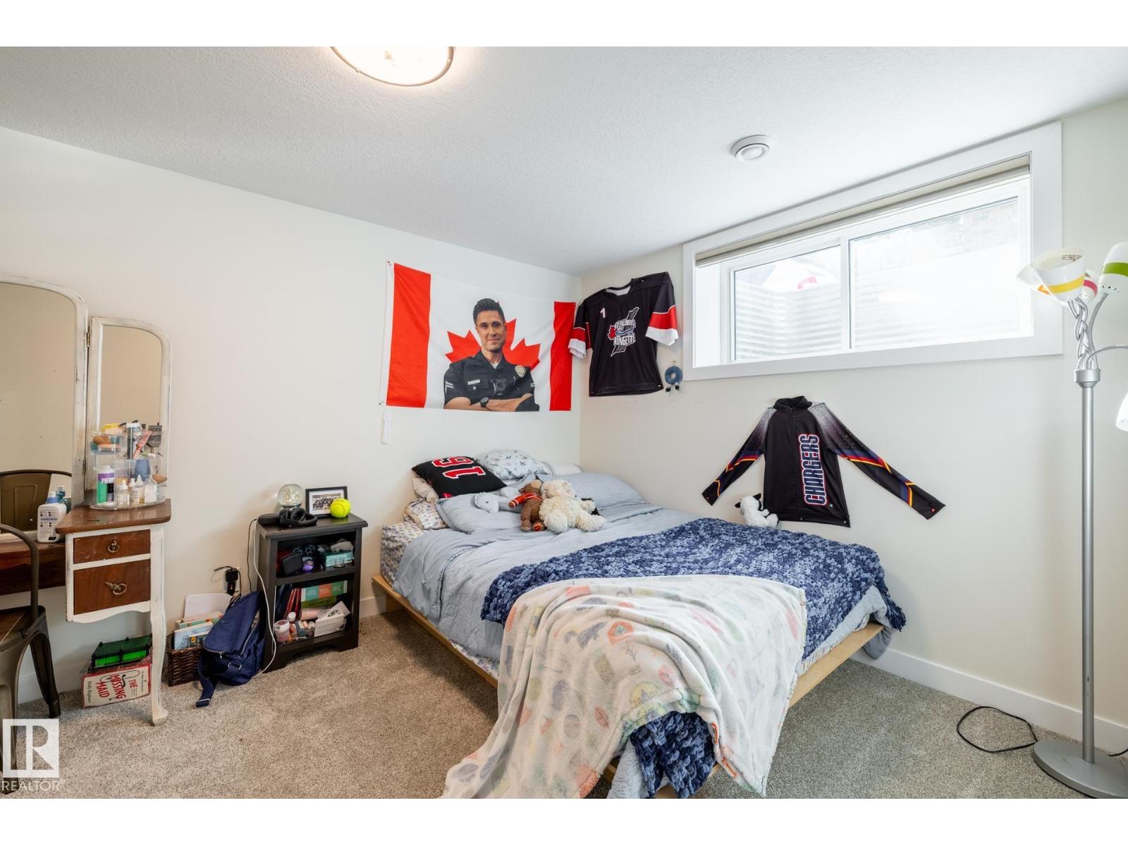 17 SPRUCE CR, St. Albert