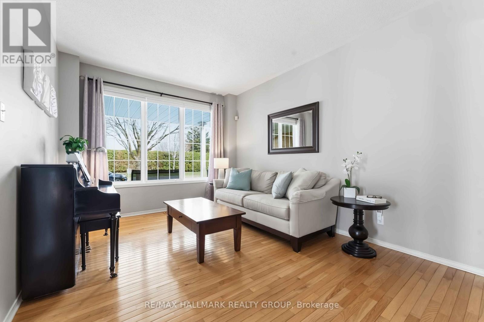 29 BIRCHFIELD AVENUE — photo 6