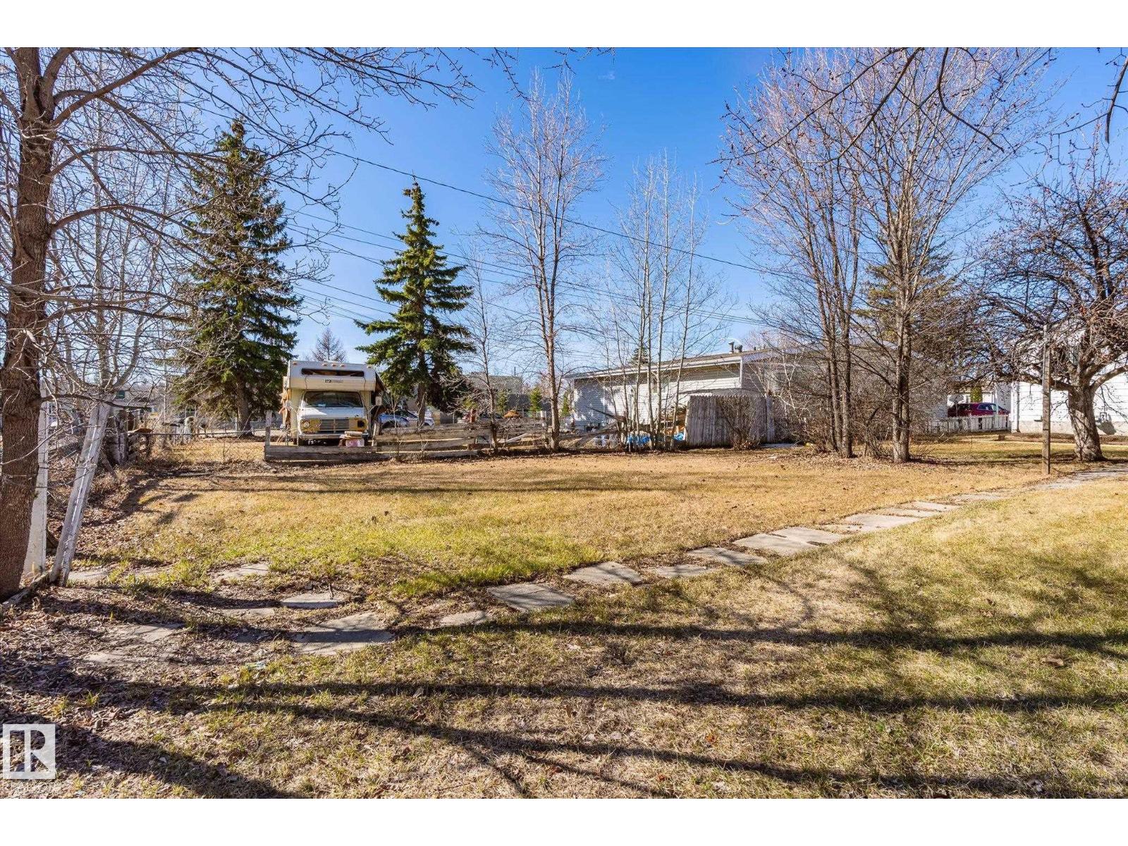 10439 159 ST NW, Edmonton