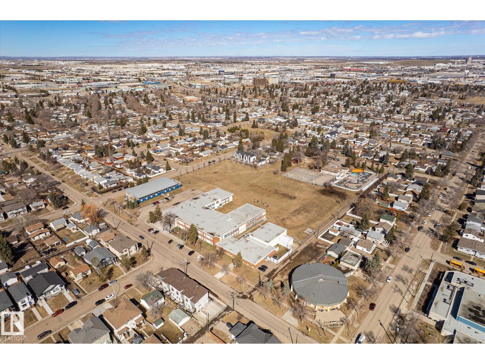 10439 159 ST NW, Edmonton