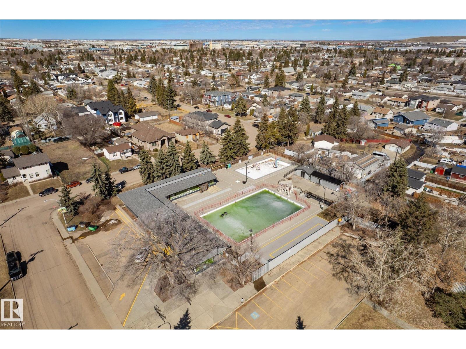 10439 159 ST NW, Edmonton