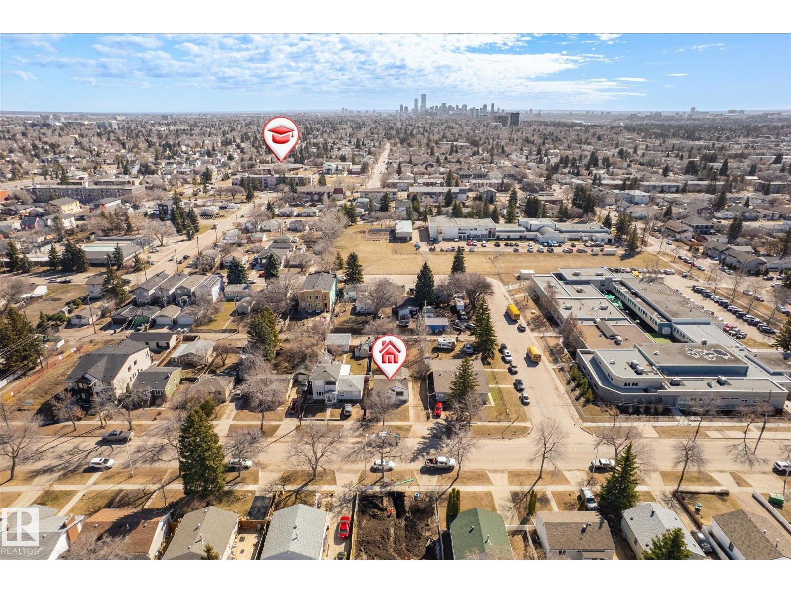 10439 159 ST NW, Edmonton