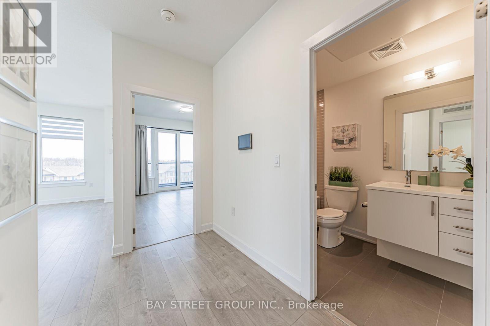 524 - 3200 WILLIAM COLTSON AVENUE