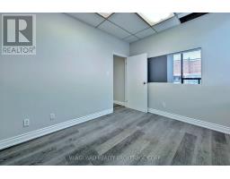9-10 - 130 Bradwick Drive, Vaughan, ON L4K1K8 Photo 21