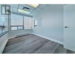 9-10 - 130 Bradwick Drive, Vaughan, ON L4K1K8 Photo 18