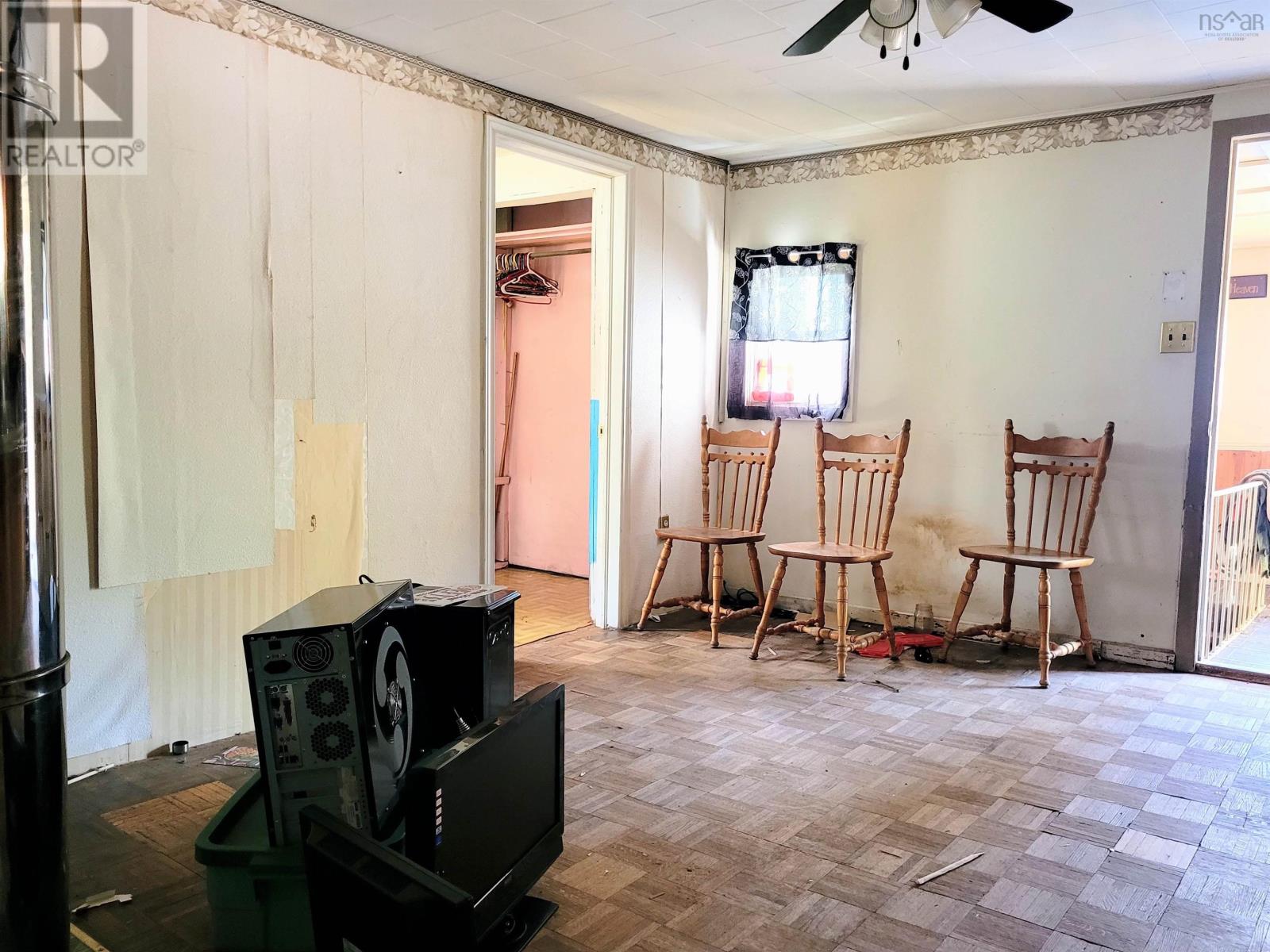 Property 13 of 25 of 4556 Canaan Road