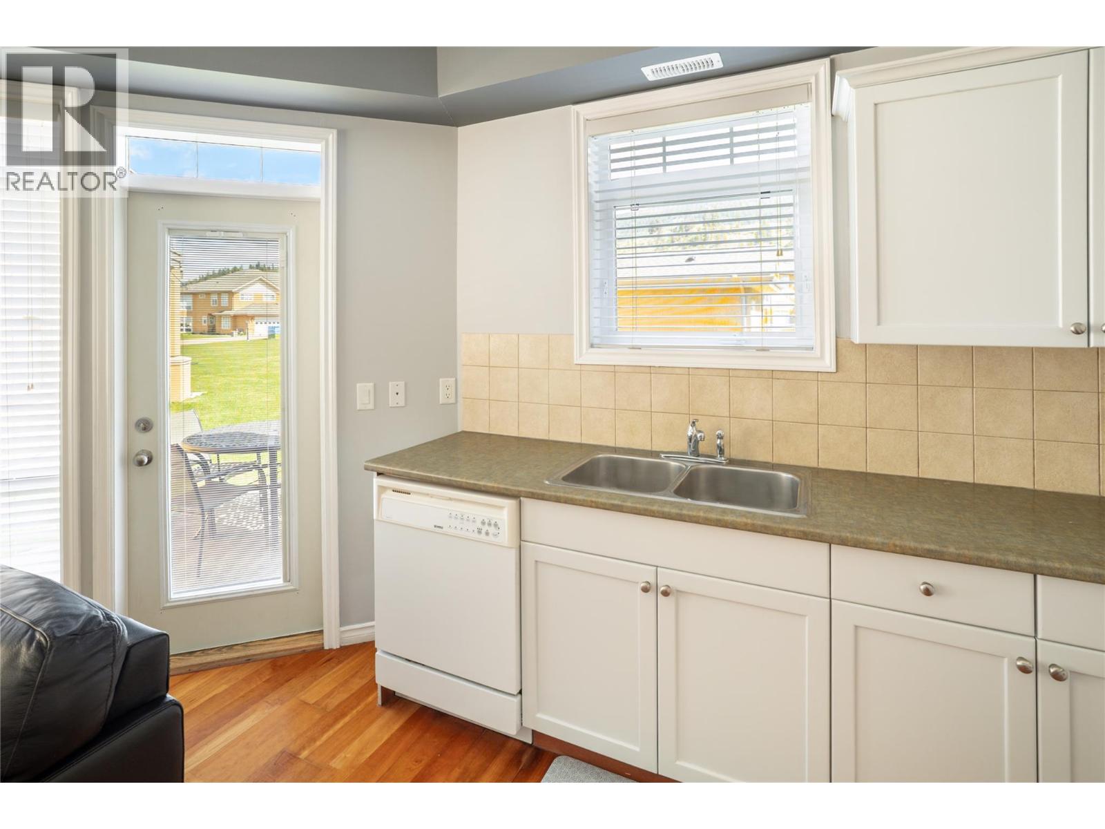 #109 3570 WOODSDALE Road - 9