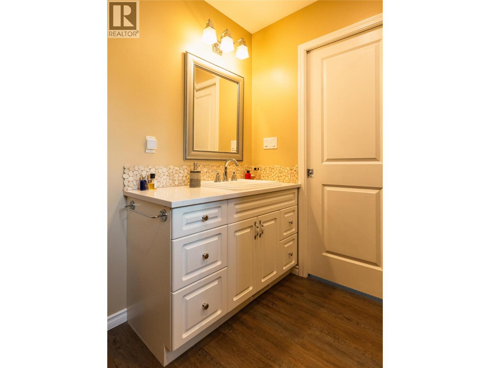 603 FLETCHER Avenue - 23