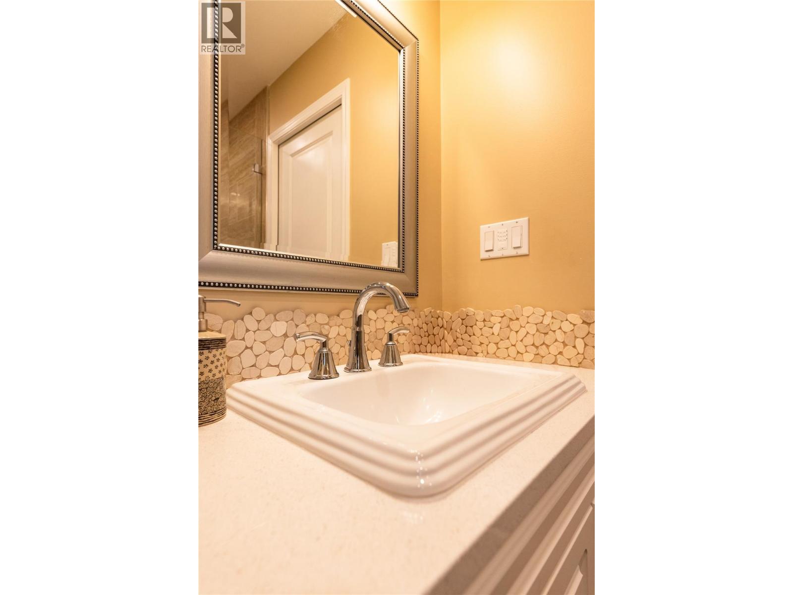 603 FLETCHER Avenue - 24