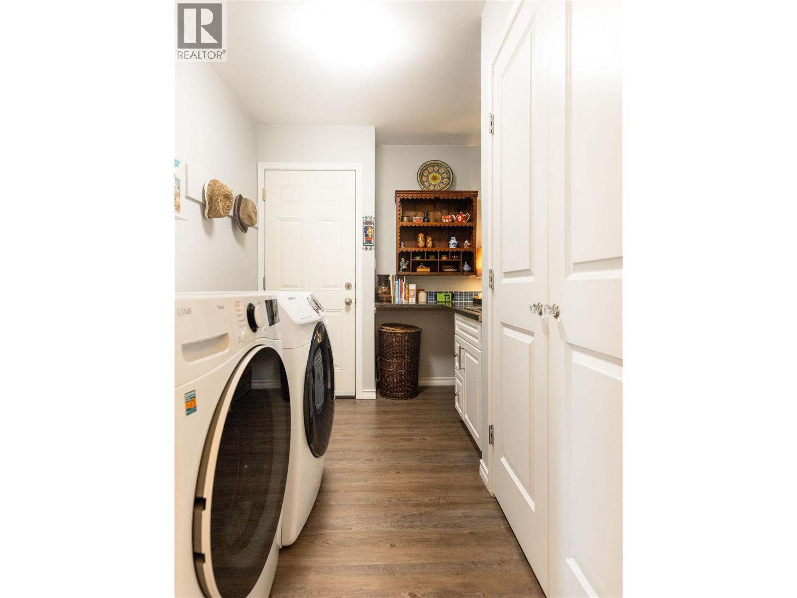 603 FLETCHER Avenue - 27