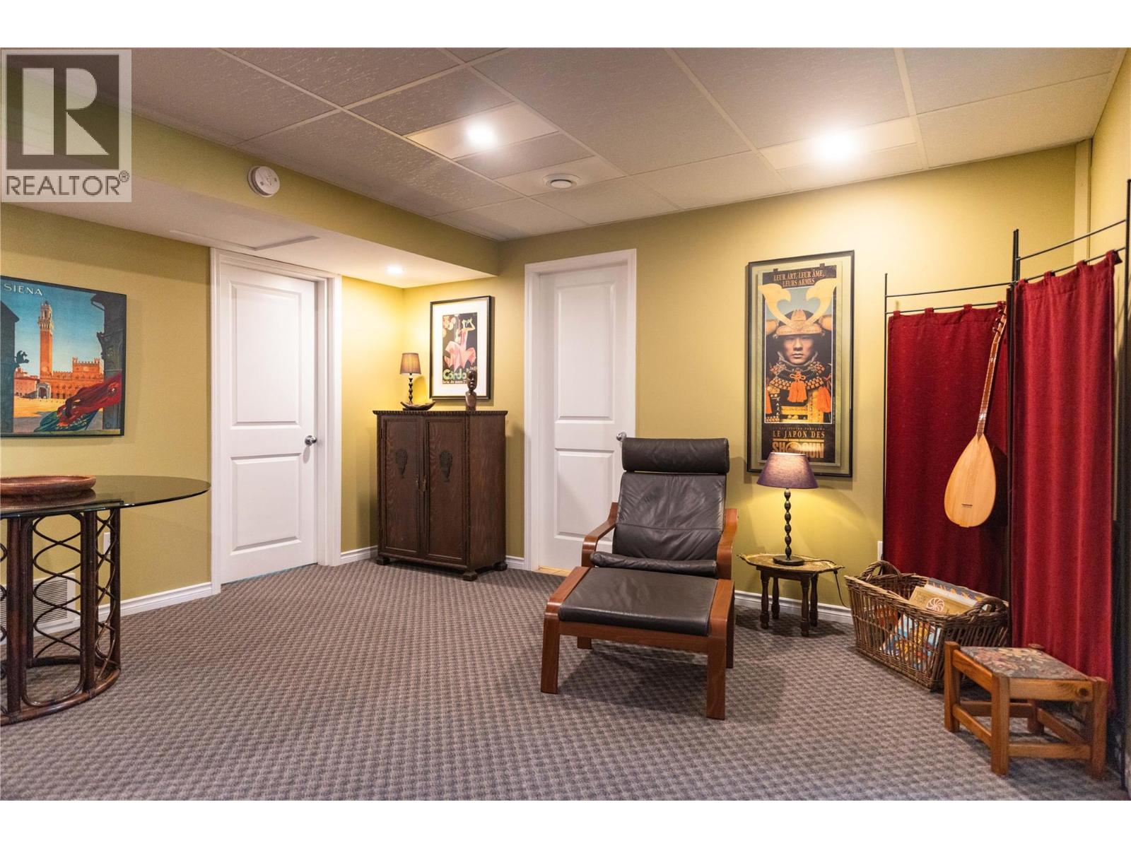 603 FLETCHER Avenue - 32