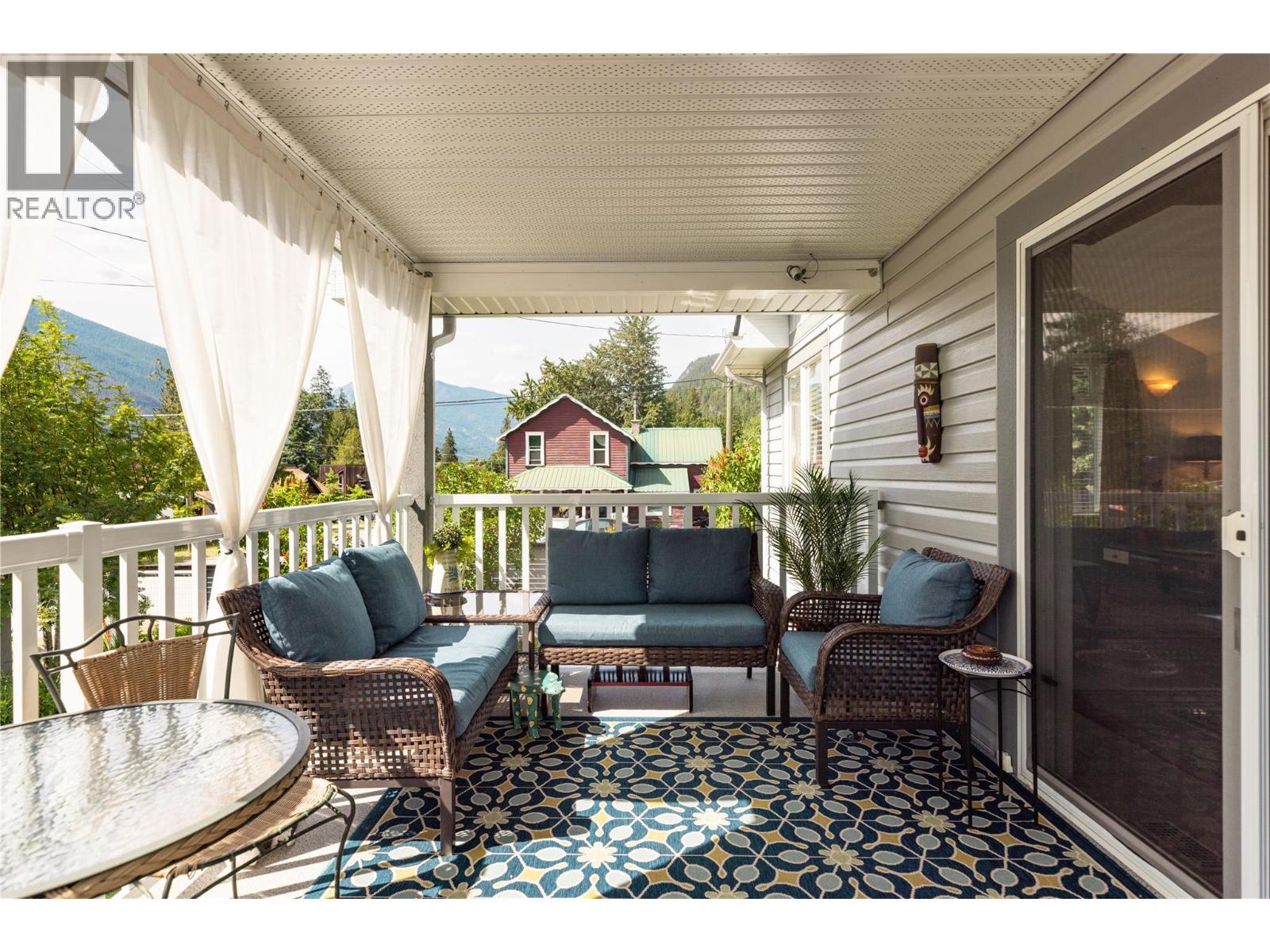 603 FLETCHER Avenue - 40