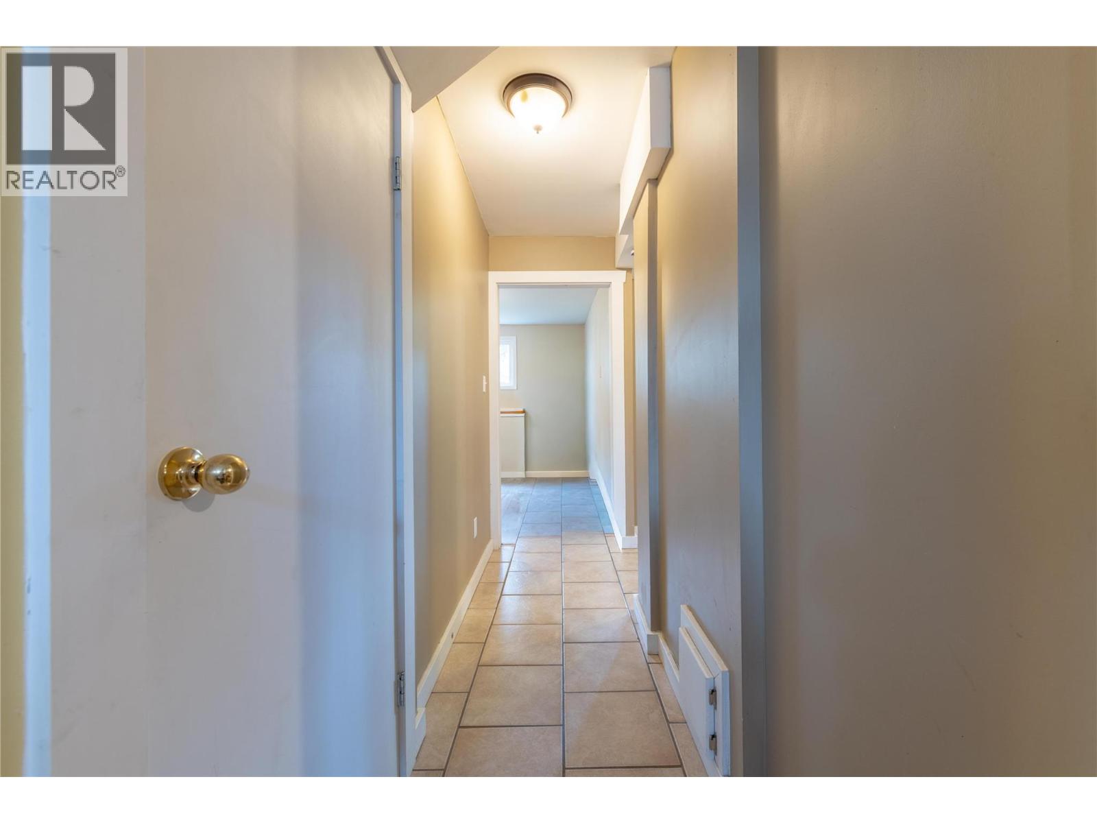 411 Sixth Street - 33