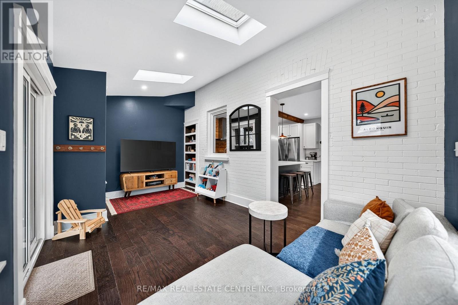 282 PARK STREET Property Photo