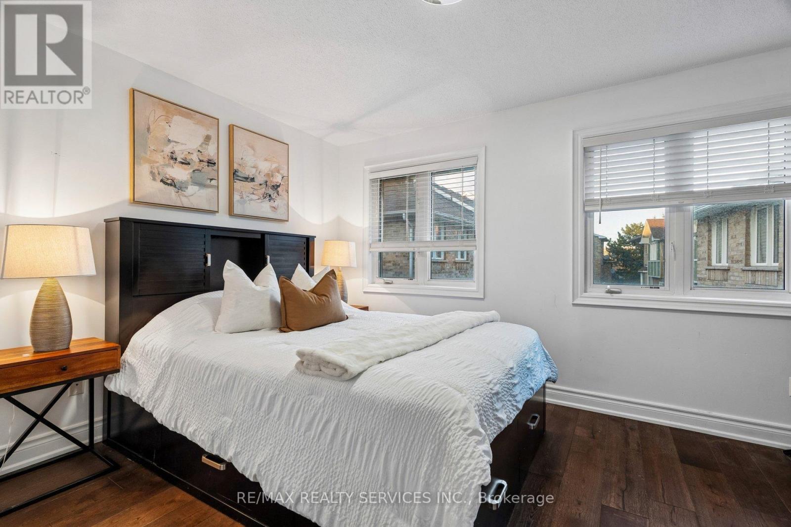 131 CHARLTON SETTLEMENT AVENUE — photo 22