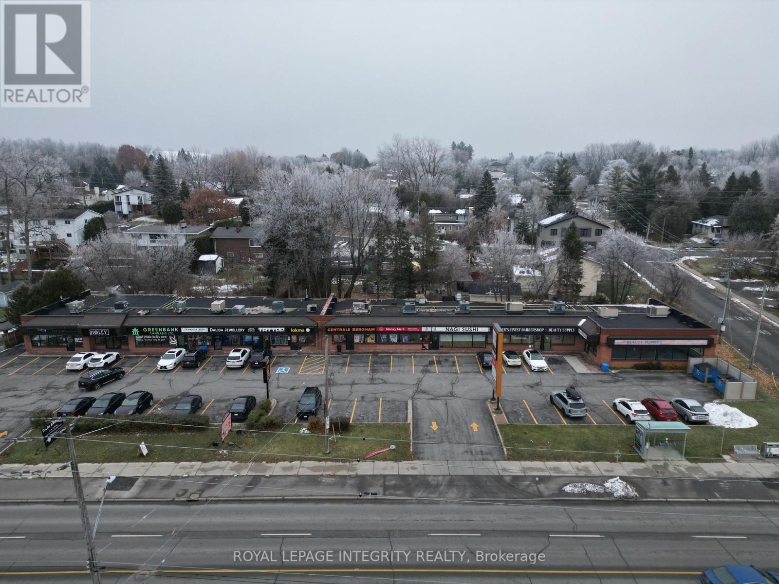 1 Bath Retail for Rent in Ottawa – 2208 ST. JOSEPH BOULEVARD, Ottawa – MLS# X13026758 - Image 14