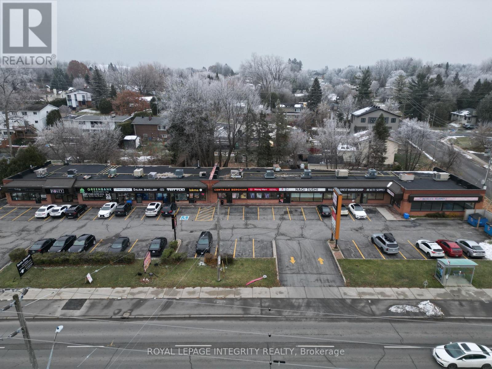 1 Bath Retail for Rent in Ottawa – 2208 ST. JOSEPH BOULEVARD, Ottawa – MLS# X13026758 - Image 15