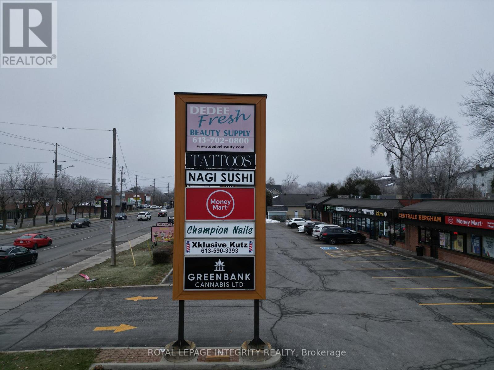 1 Bath Retail for Rent in Ottawa – 2208 ST. JOSEPH BOULEVARD, Ottawa – MLS# X13026758 - Image 7