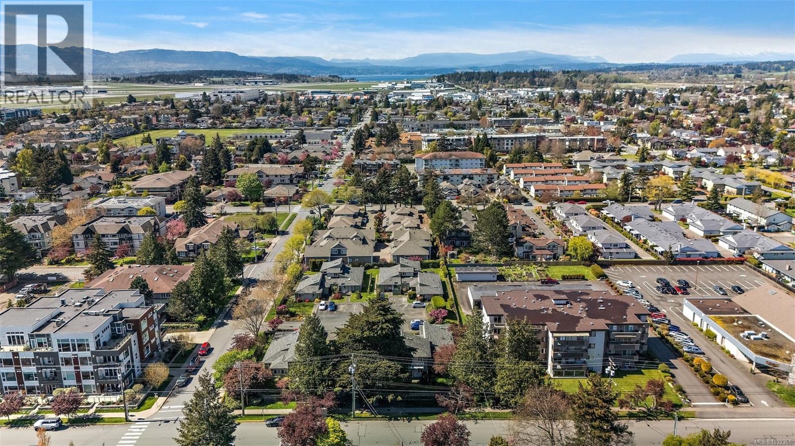 #5 10008 THIRD ST - 23