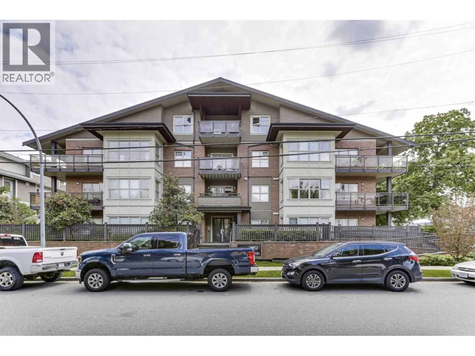 203 1988 SUFFOLK AVENUE, Port Coquitlam