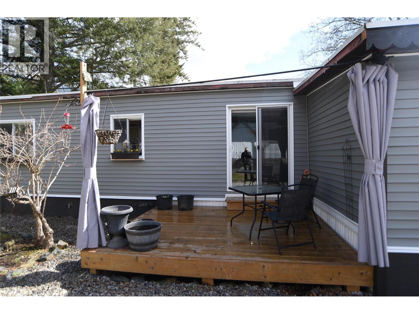 #21 2756 GREENWOOD ROAD - 6