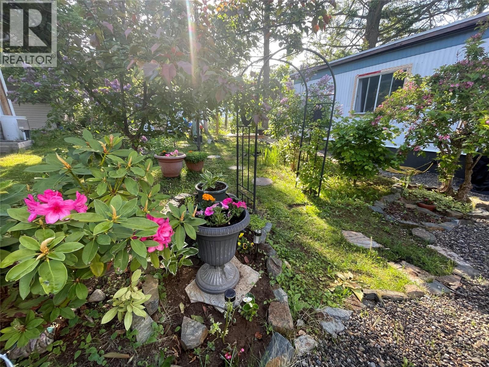 #21 2756 GREENWOOD ROAD - 46