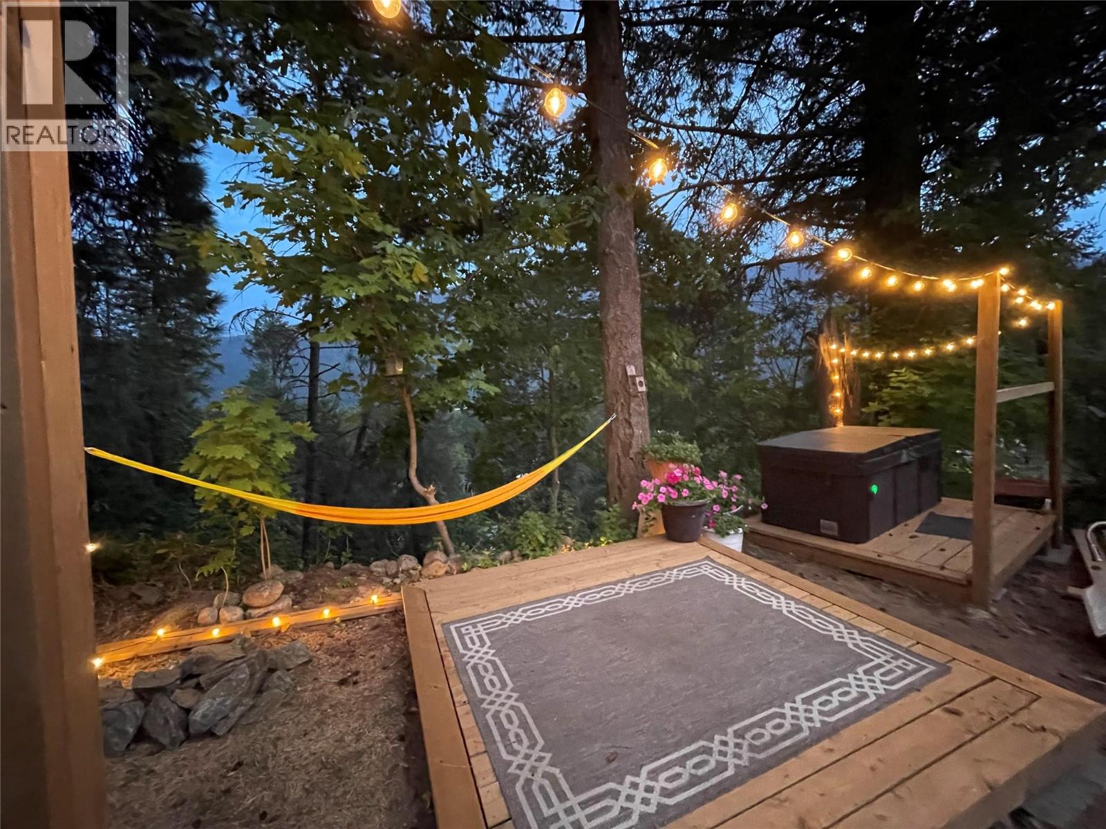 #21 2756 GREENWOOD ROAD - 45