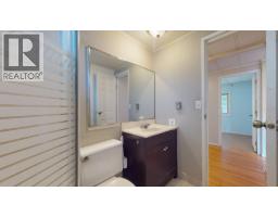 239 1830 Mamquam Road, Squamish, BC V0N1T0 Photo 17