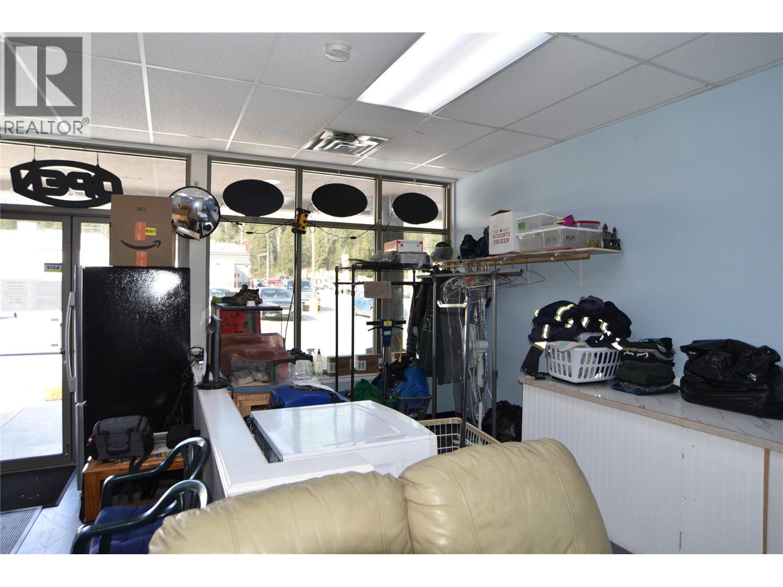 118 1983 Columbia Avenue, Castlegar