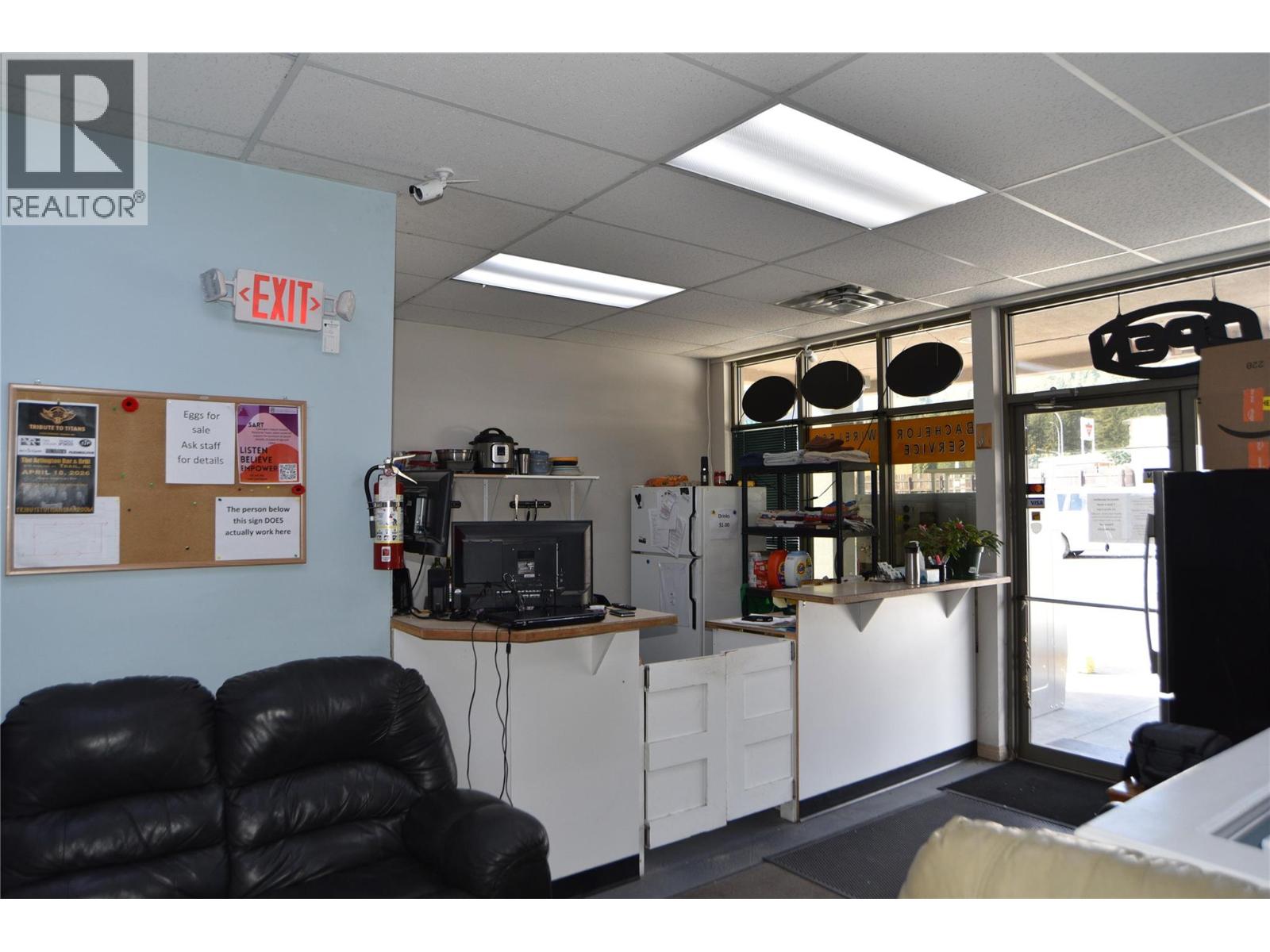 118 1983 Columbia Avenue, Castlegar