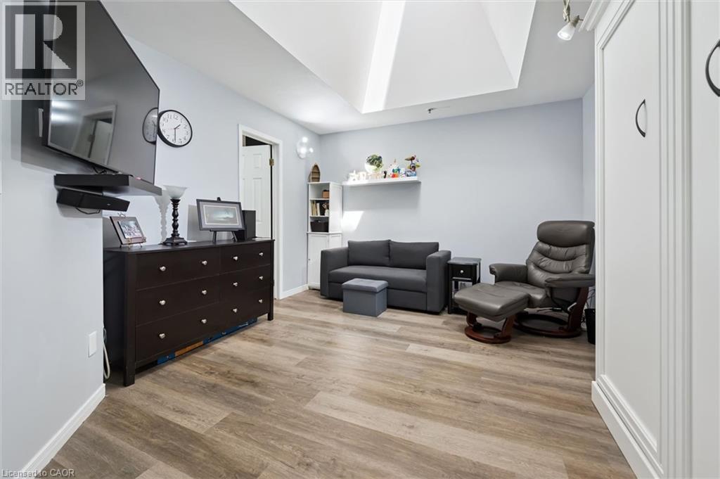1009 QUEENSTON Road Unit# 205 — photo 26