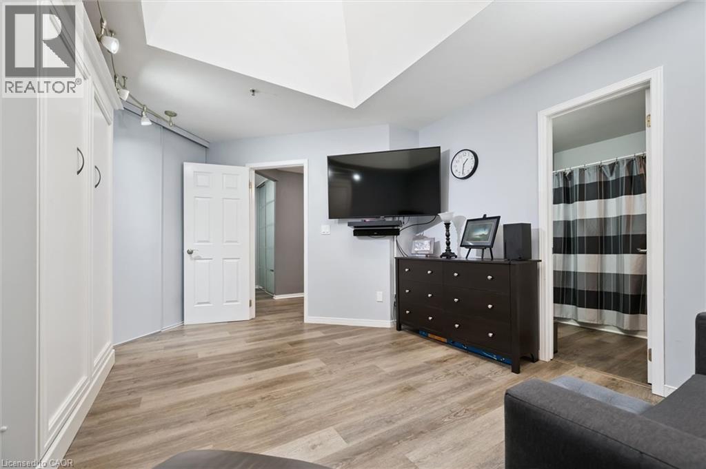 1009 QUEENSTON Road Unit# 205 — photo 28