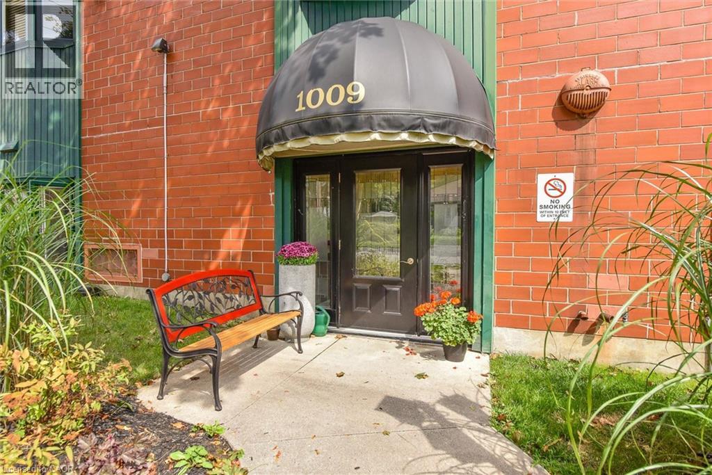 1009 QUEENSTON Road Unit# 205 — photo 41