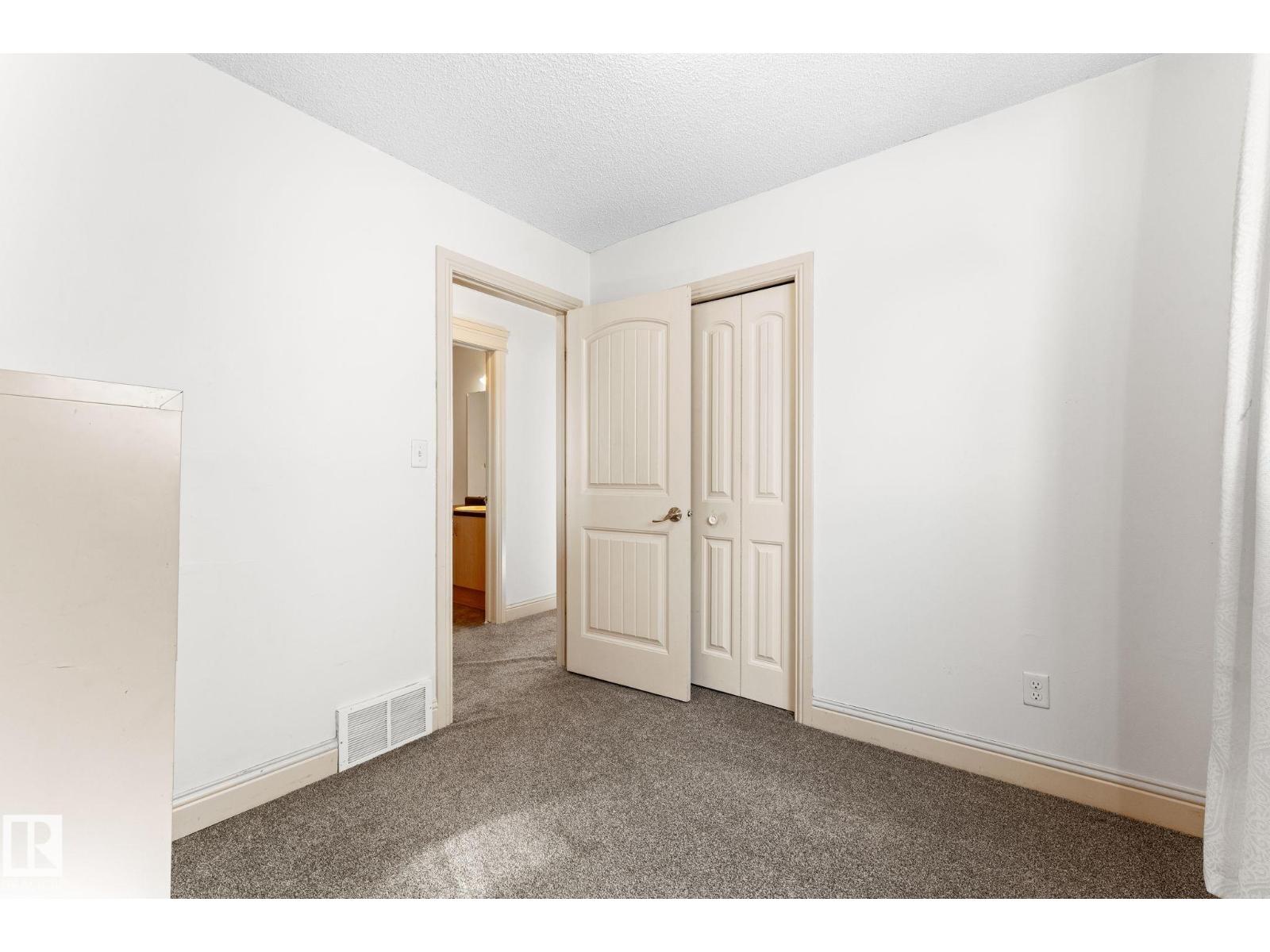 3527 11 ST NW, Edmonton