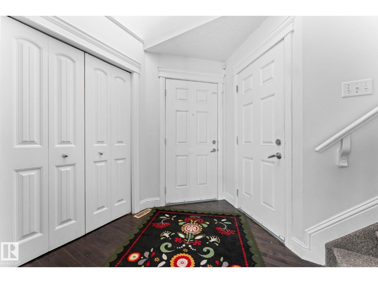 3527 11 ST NW, Edmonton