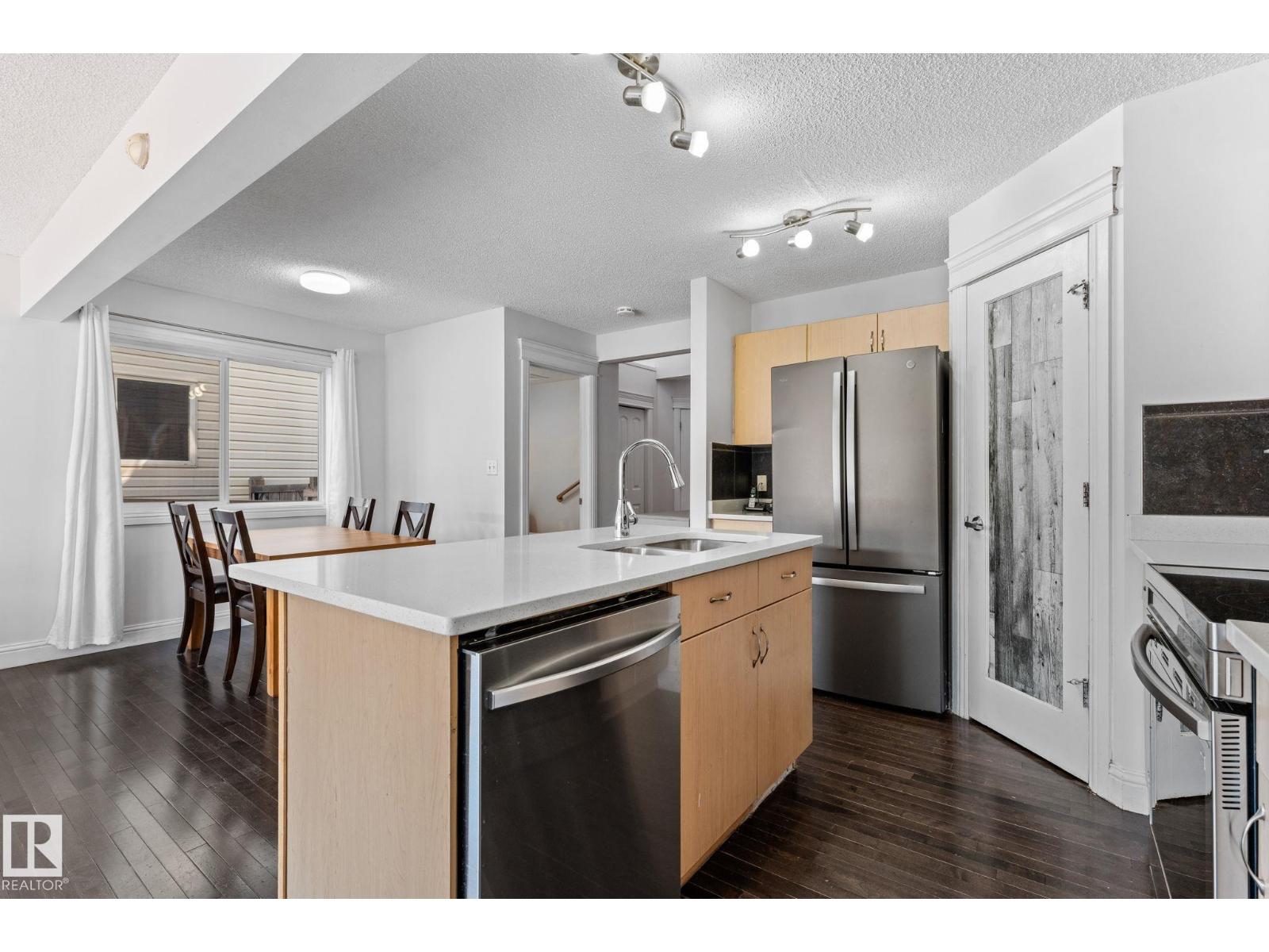 3527 11 ST NW, Edmonton