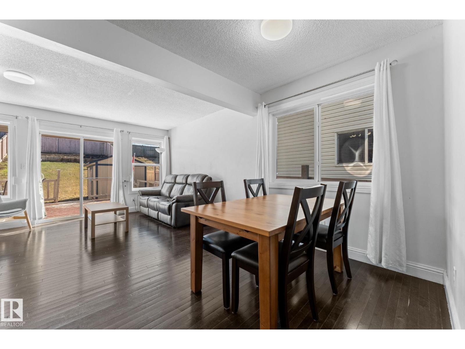 3527 11 ST NW, Edmonton