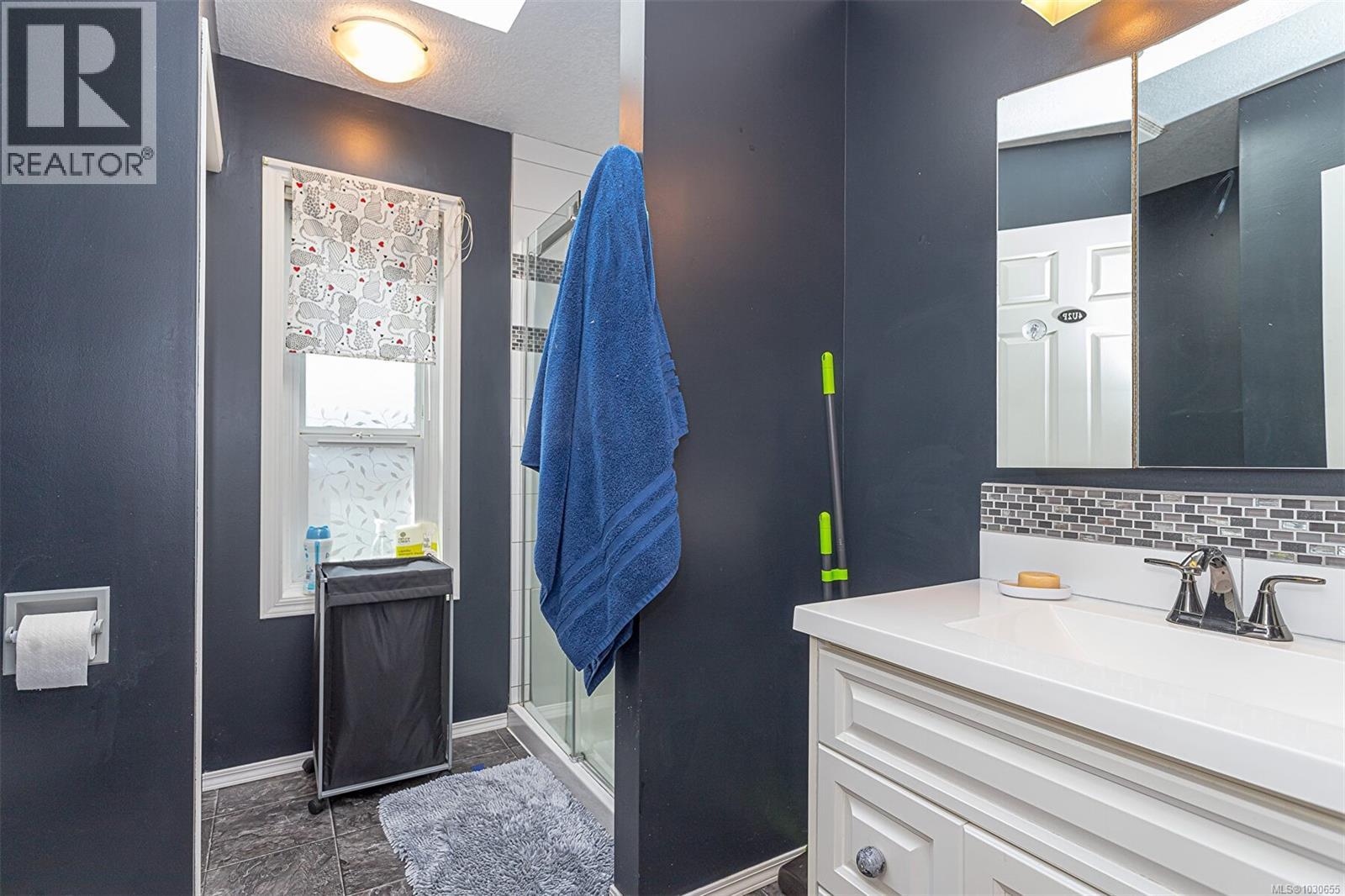 521 Wilrose Pl — photo 16