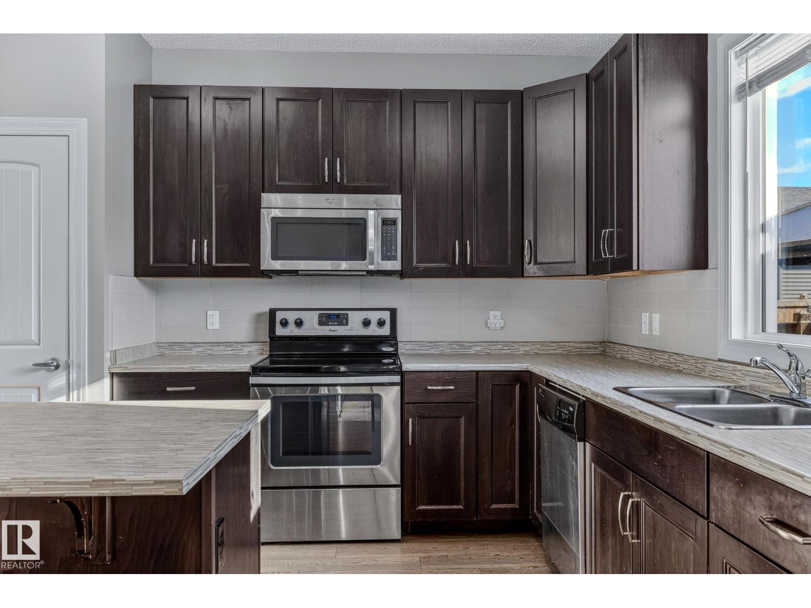 3347 Weidle WY SW, Edmonton