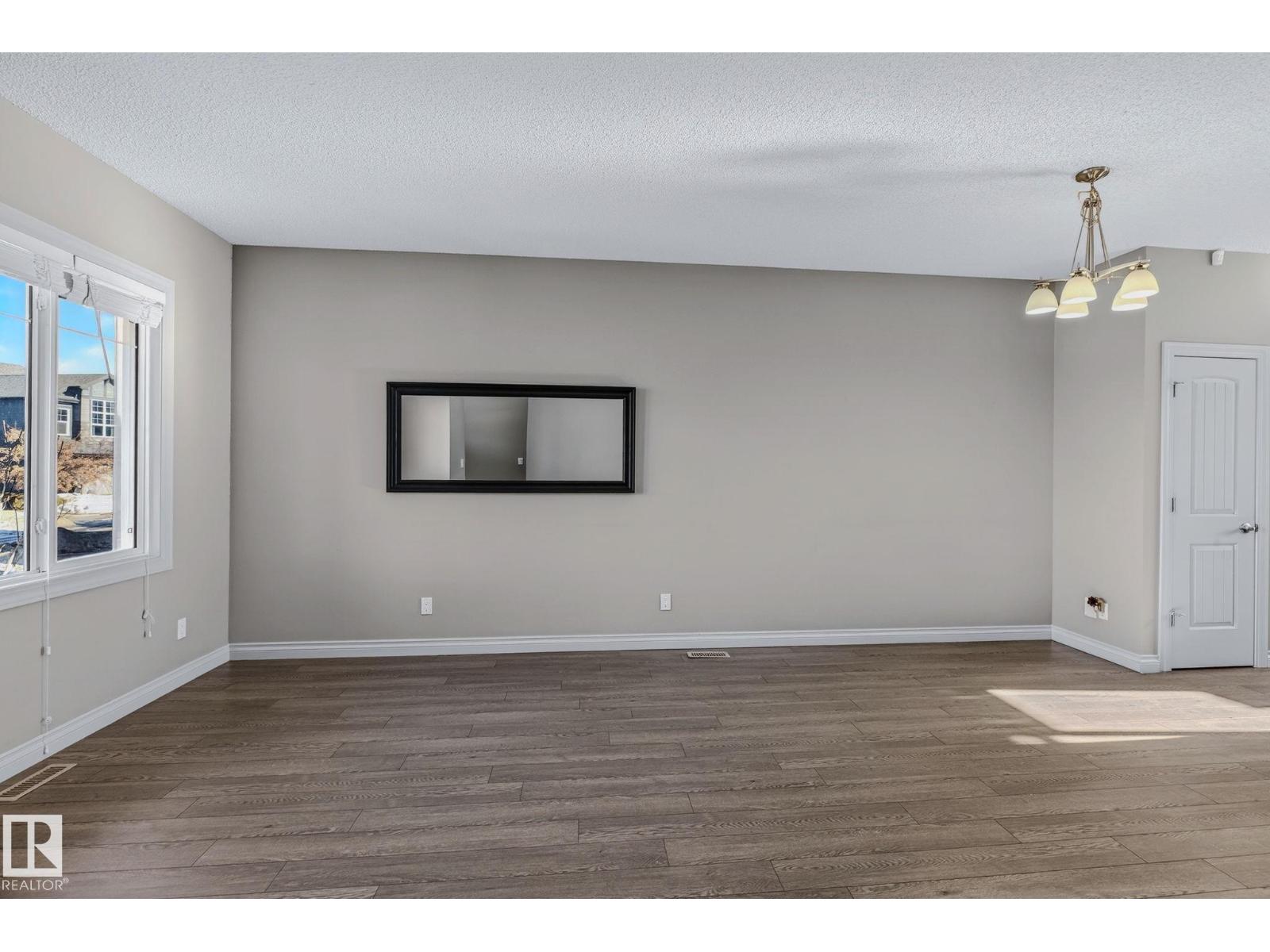 3347 Weidle WY SW, Edmonton