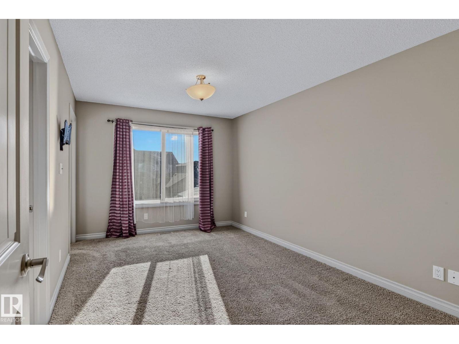 3347 Weidle WY SW, Edmonton