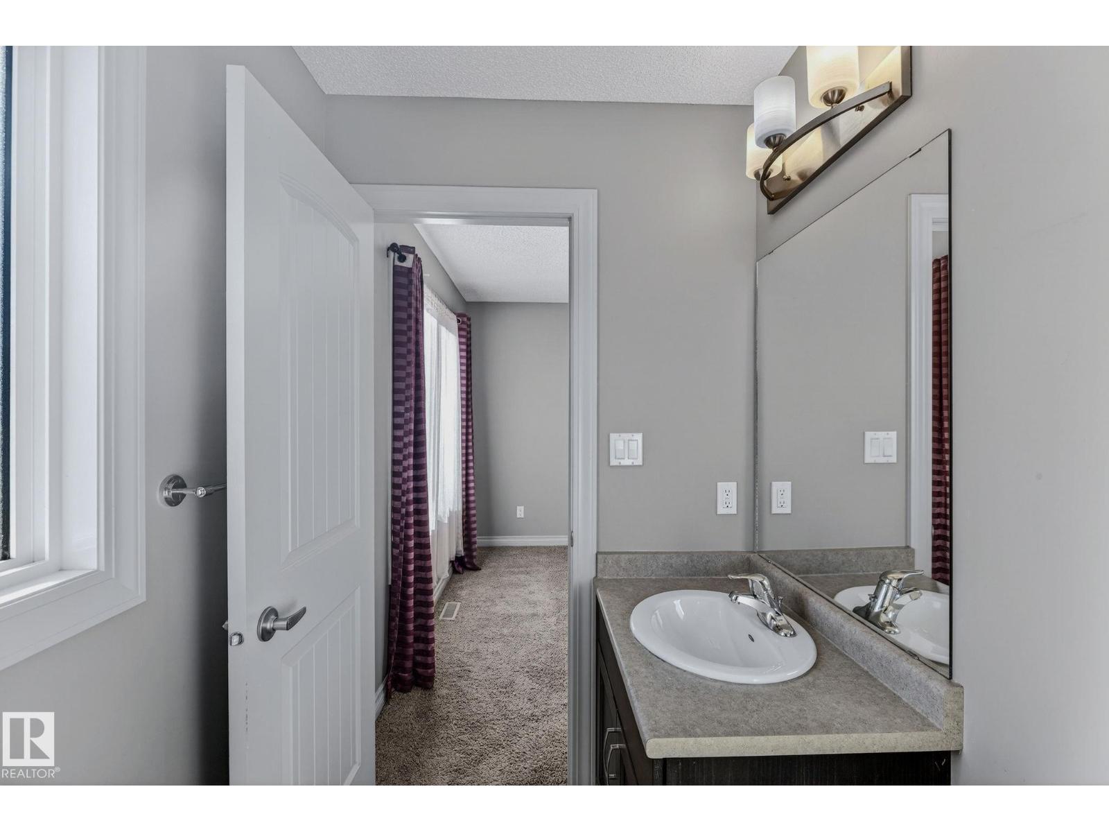 3347 Weidle WY SW, Edmonton