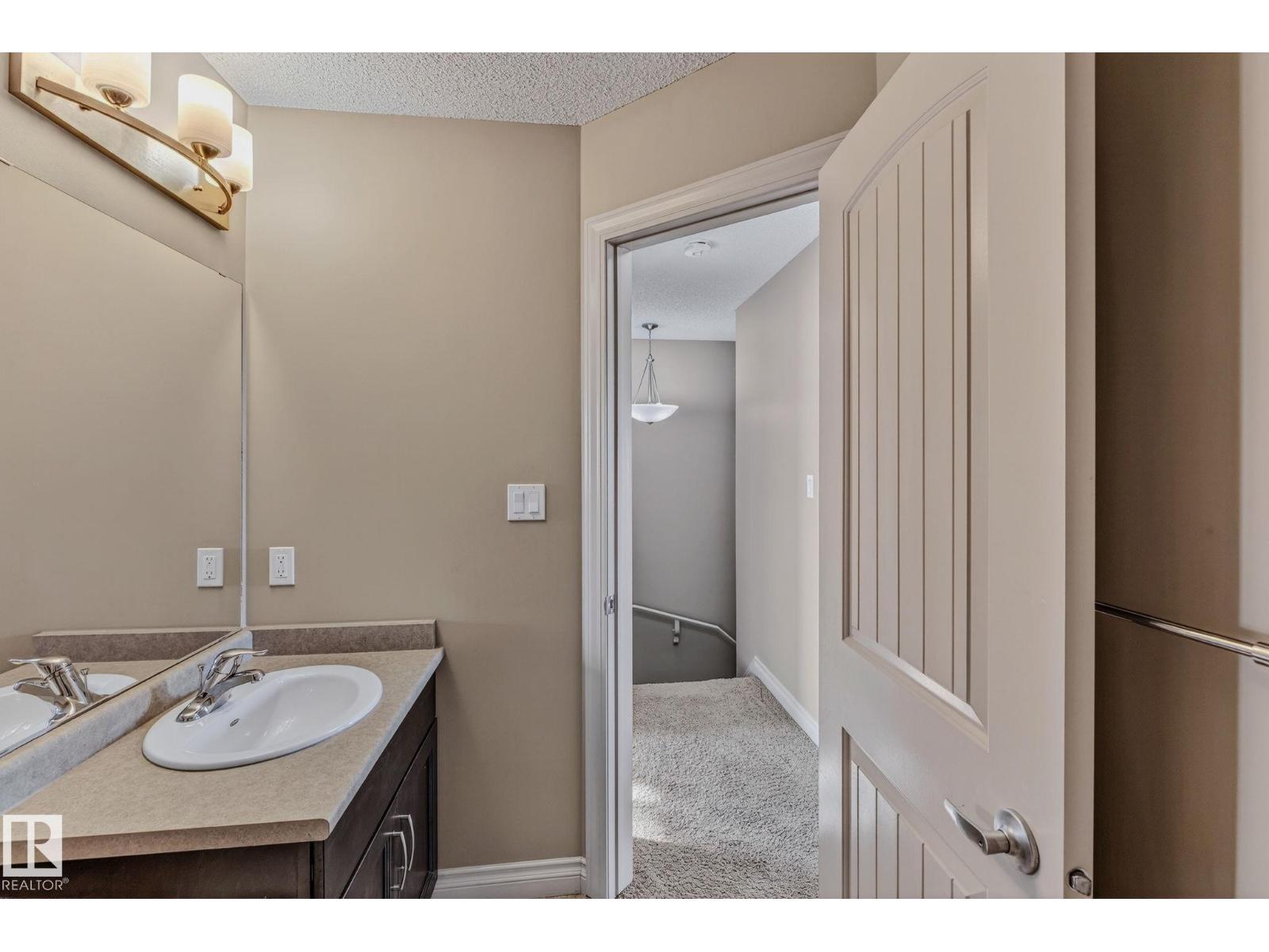 3347 Weidle WY SW, Edmonton