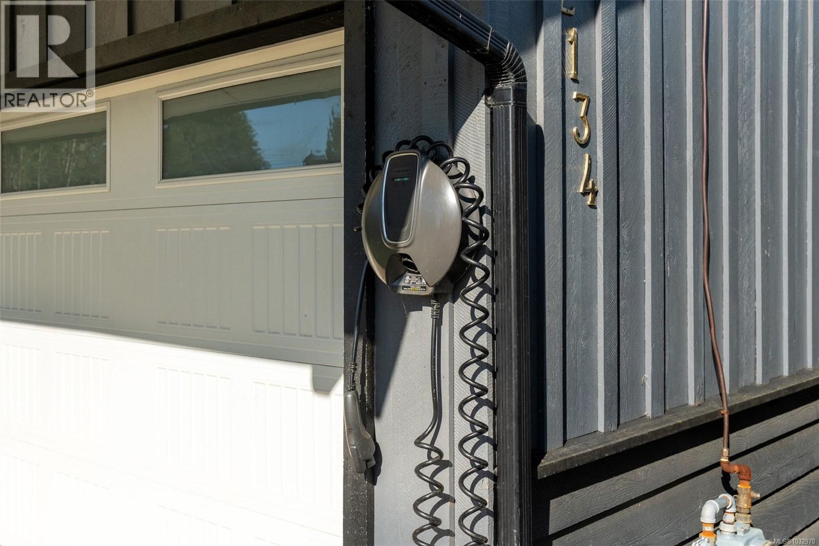  2134 Winfield Drive, Sooke