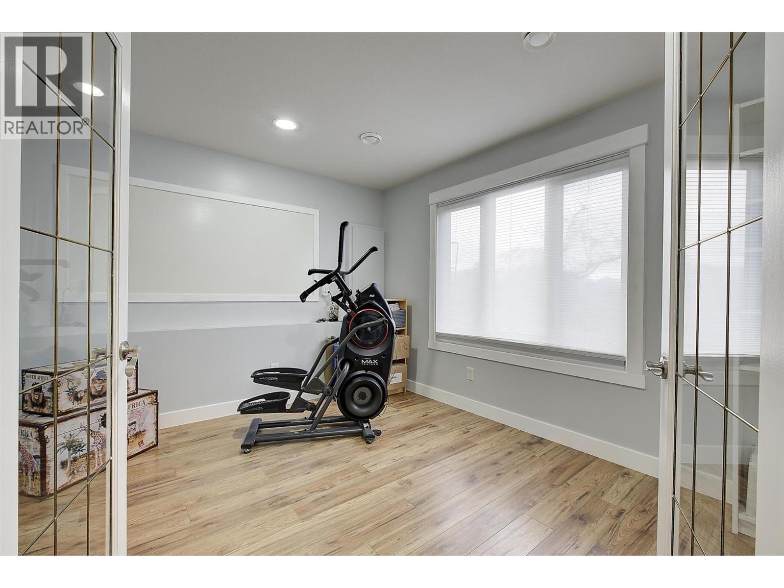  1682 Vineyard Drive, West Kelowna