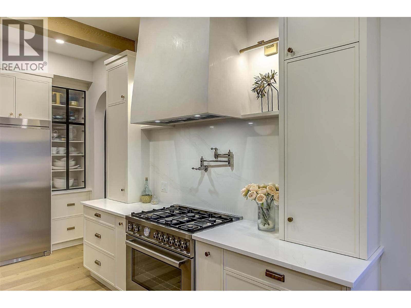  622 Trumpeter Road, Kelowna